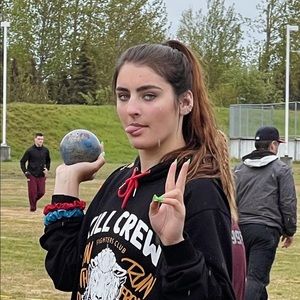 Meet your Posher, Hadley